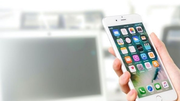 Menghapus Kontak iPhone