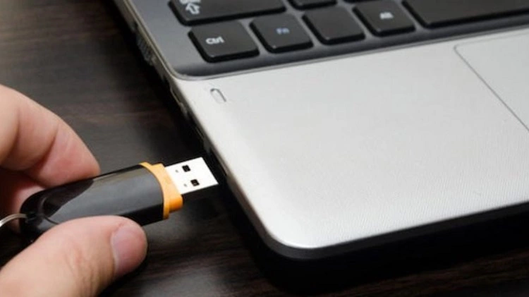 Cara Mengatasi Flashdisk Tidak Terbaca