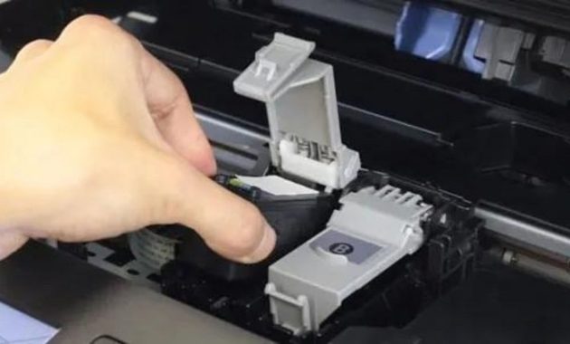 Periksa Cartridge dan Tinta