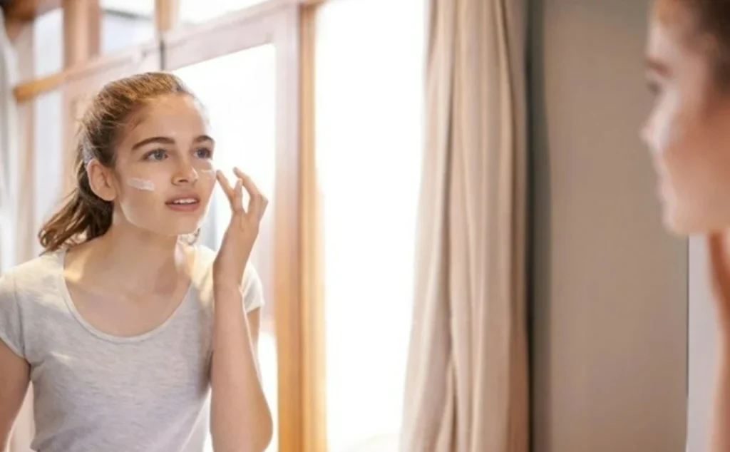 Urutan Skincare Pagi dan Malam untuk Remaja