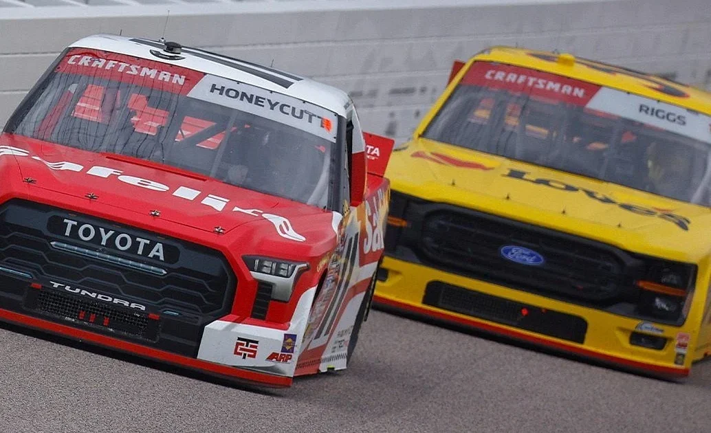 NASCAR Trucks Title Battle Narrows to Two Drivers at Homestead
