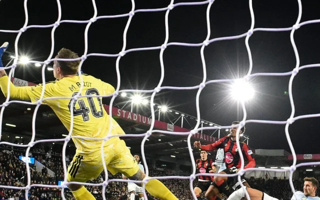 Carabao Cup: Bournemouth and Sunderland Reach Last Eight