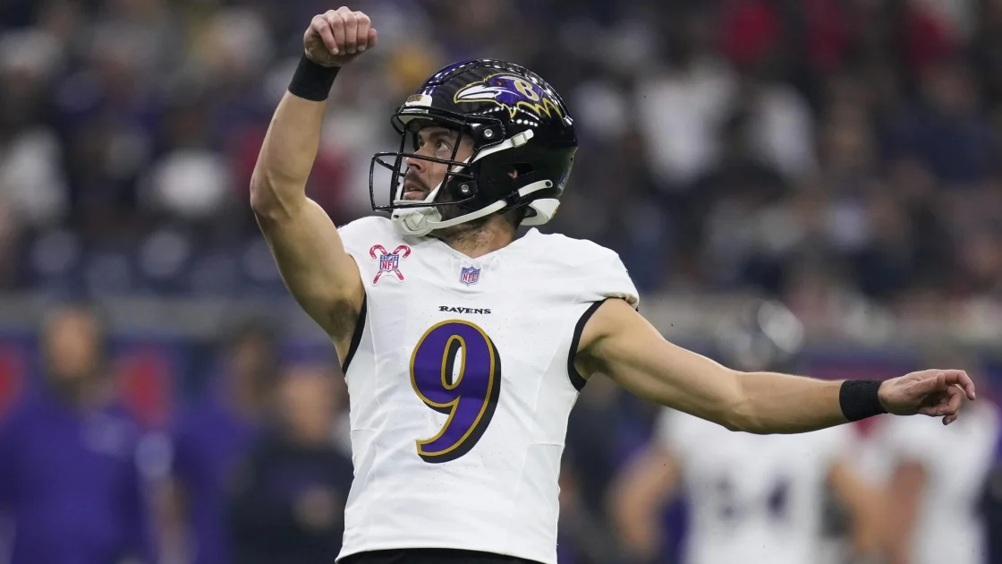 Justin Tucker, Chiefs Reportedly Agree to Contract