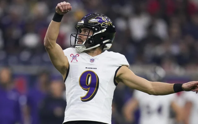 Justin Tucker, Chiefs Reportedly Agree to Contract