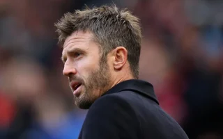 Neville Says Man Utd Should Sack Struggling Carrick