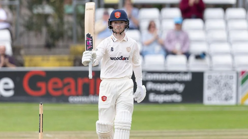 Essex Wicketkeeper George Bell Feared Career Was Over