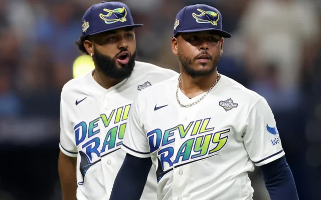 Brewers Beat Rays 10-1, Move One Win From World Series Title