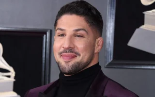 Brendan Schaub: UFC Should Have Stripped Islam Makhachev