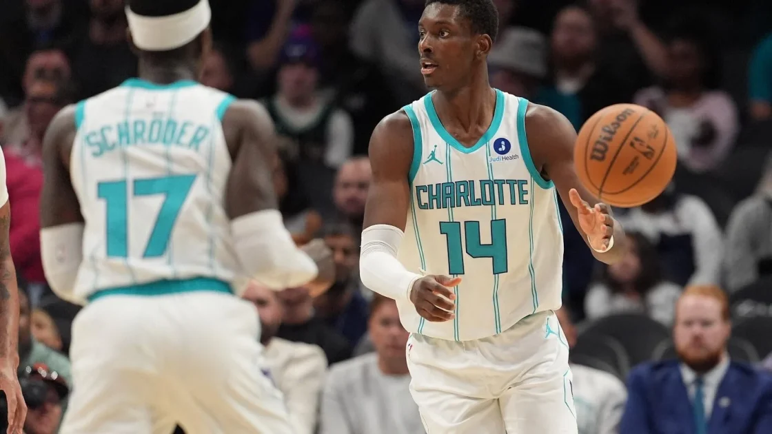 NBA DFS Picks: Friday Lineups Feature Dennis Schroder