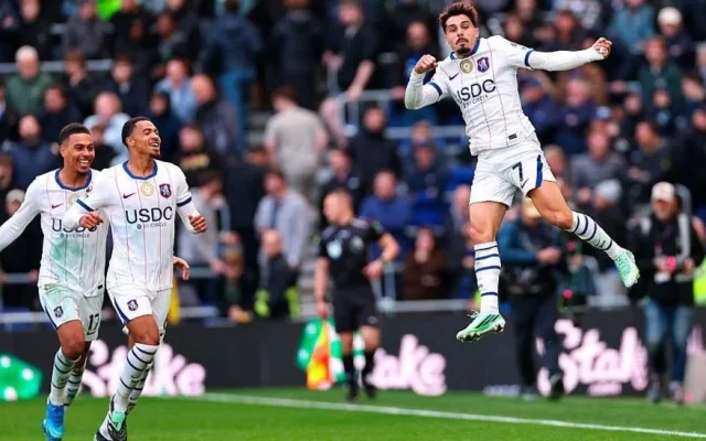 Why Estevao is struggling for minutes under Xabi Alonso at Chelsea