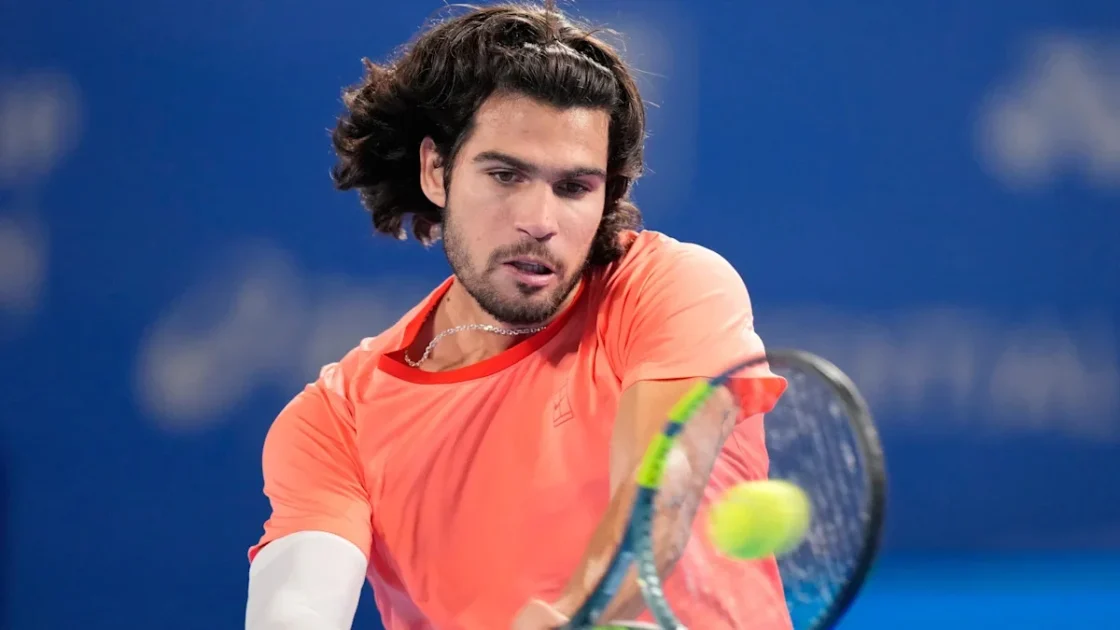 Alcaraz and Zverev Lead Teams for Davis Cup Final 8