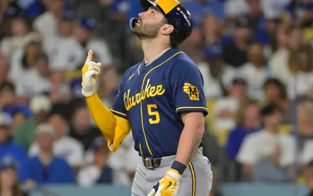 How Brewers’ Garrett Mitchell Manages Diabetes in MLB