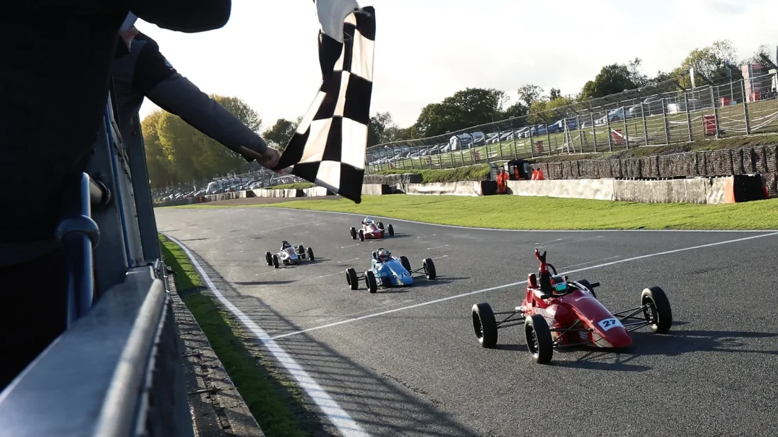 Morrow Edges Grant in Thrilling Brands Hatch Support Races