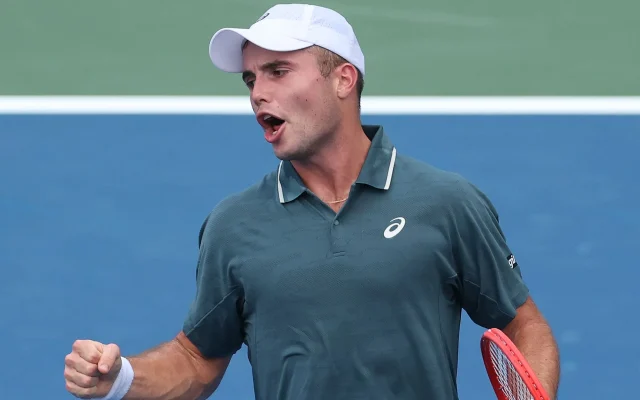 Fearnley Retires Injured Against Fery at Vienna Open