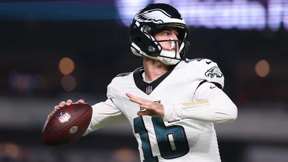 Eagles vs. Cowboys MNF Odds, Prediction: Expert Picks