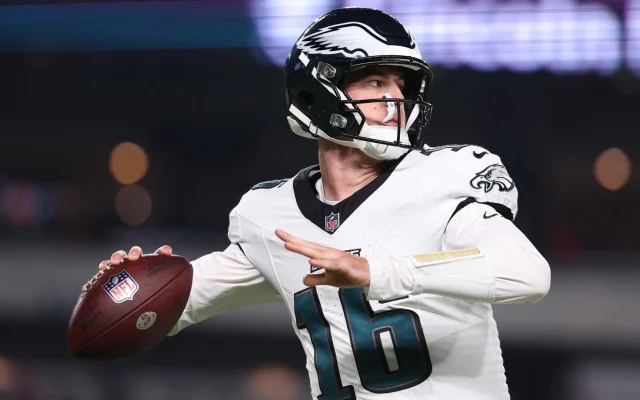 Eagles vs. Cowboys MNF Odds, Prediction: Expert Picks
