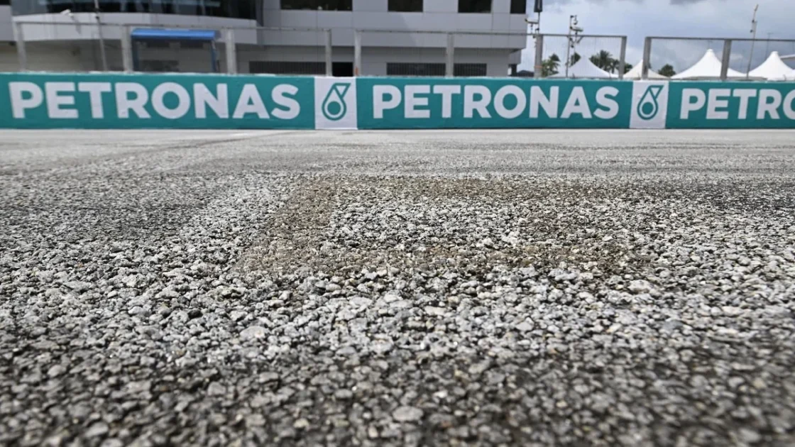 MotoGP Riders Criticize Sepang Circuit Surface at Malaysian GP