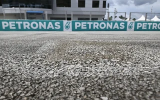 MotoGP Riders Criticize Sepang Circuit Surface at Malaysian GP